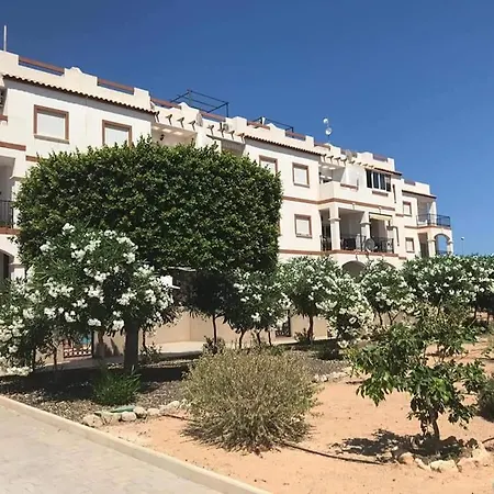 Casa Punta Prima 아파트 오리후엘라